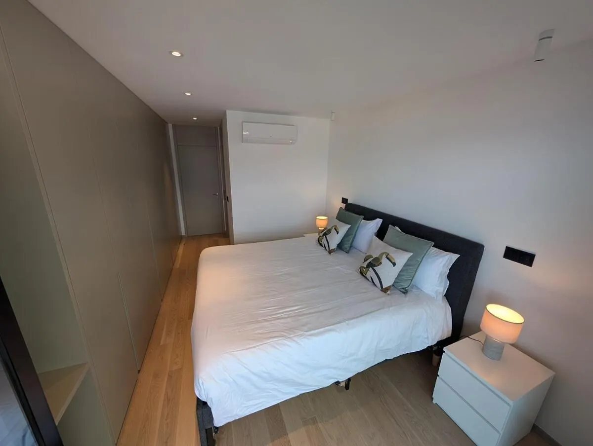Sky-High Elegance Top-Floor Views Of City, Ocean & Sunrise Funchal  Portugal